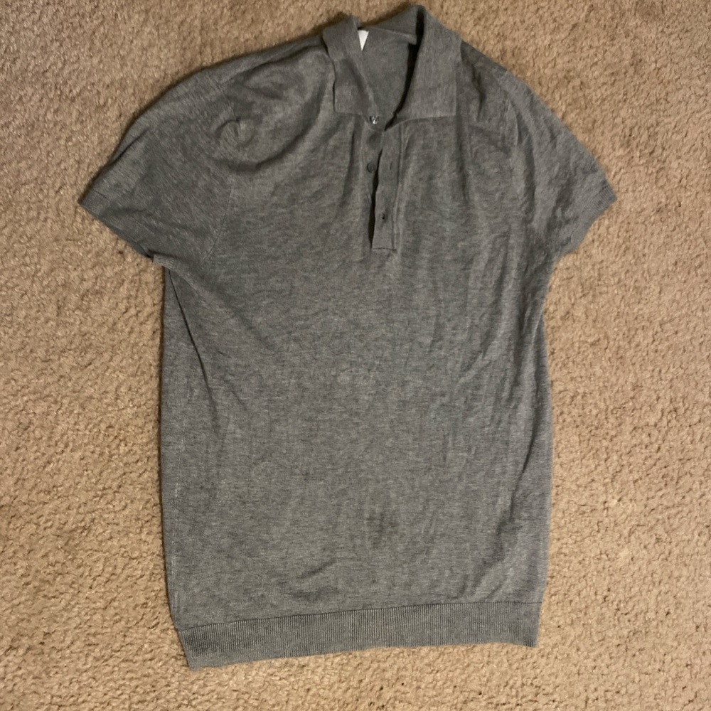 grey button shirt